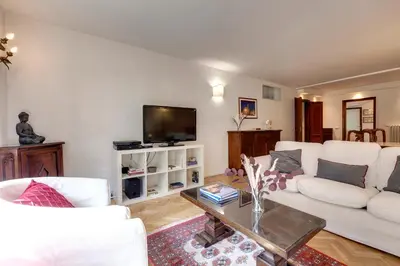 TV o dispositivi per l'intrattenimento presso Alfani Deluxe Apartment by Mamo Florence