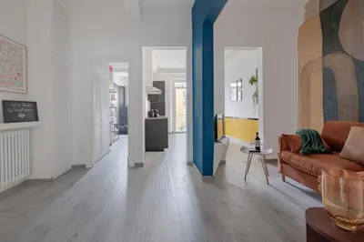 Area soggiorno di Via Pollaiolo, 55 - Florence Charming Apartments - Comfort e Stile a 350mt dal Tram! First floor with elevator and car places on street
