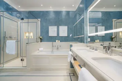 Bagno di Principe Ludovico - La Dimora degli Affreschi Florence