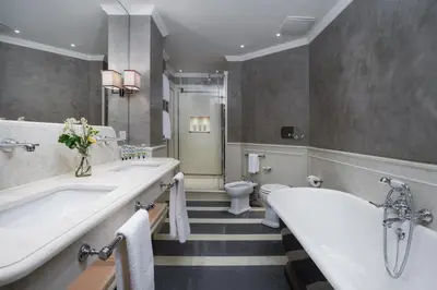 Bagno di Duchessa Sofia - La Dimora degli Affreschi Florence