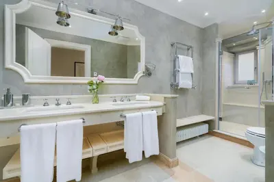Bagno di Barone Achille -La Dimora degli Affreschi Florence