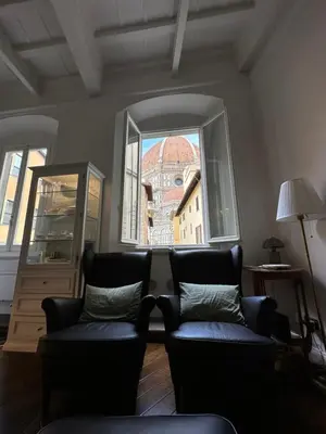 Area soggiorno di Casa Orsi - appartamento fronte Duomo a Firenze
