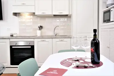 Cucina o angolo cottura di Wine Apartments Florence Ribolla