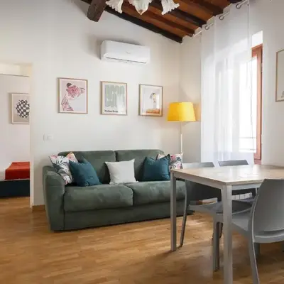 Moro Apartment
