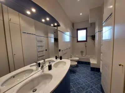 Bagno di Lungarno 32 with private parking