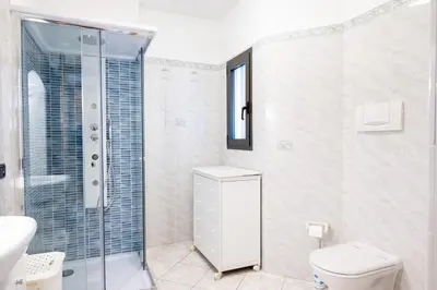 Bagno di Casa dei Renai by Rentbeat