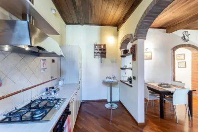 Cucina o angolo cottura di Tora Florence Apartment - Room rent