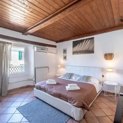 Tora Florence Apartment - Room rent