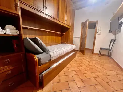 Letto o letti in una camera di Heart of Florence Duomo Charming and Cozy Apartment