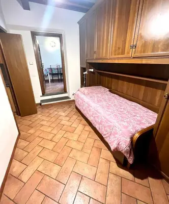 Letto o letti in una camera di Heart of Florence Duomo Charming and Cozy Apartment