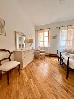 Letto o letti in una camera di Federighi 2bd, 2bath, with elevator by FlorenceHospitality com
