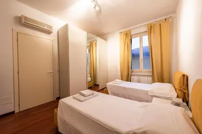 Letto o letti in una camera di Scipione by Mmega