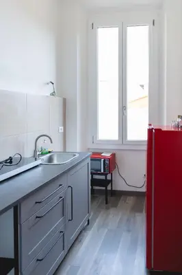 Cucina o angolo cottura di Big Apartment Outside Ztl Zone