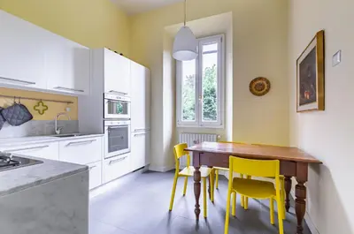 Cucina o angolo cottura di GuestHost - Stibbert & Statuto Elegant Flat with Balcony