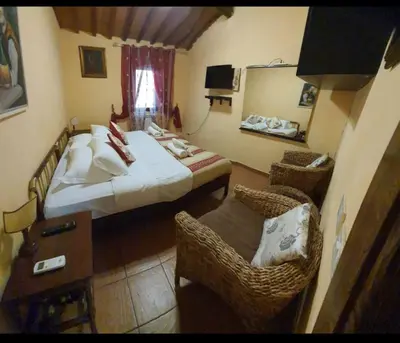 Letto o letti in una camera di Apartment Very Central 100m from train station&Duomo