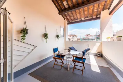Balcone o terrazza di La Loggia Loves Apartment