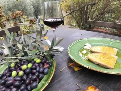 Cibo presso l'agriturismo o nelle vicinanze
