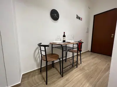 Planimetria di AL 106 Apartment [Free Wi-fi 5 min dalla Stazione]