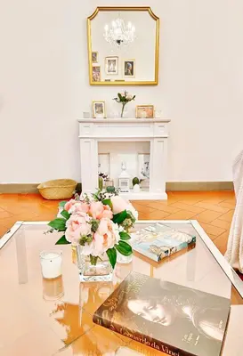 Planimetria di Amazing Premium Apartment in the heart of Florence at the DUOMO, 2 Bedrooms, 2 Bathrooms, 1 Livingroom or extra Bedroom, ideal for 2-8 Guests