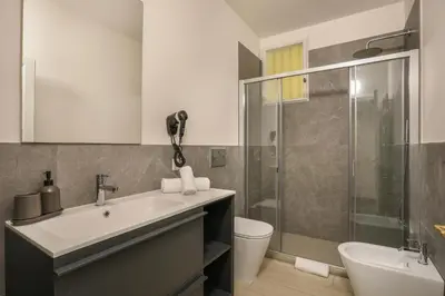 Bagno di Apartment in Florence's Heart: Via delle Seggiole
