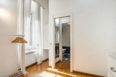 Planimetria di GuestHost - Florence Statuto Apartment with Small Courtyard