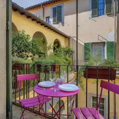 Lemon Tree One Bedroom with Balcony