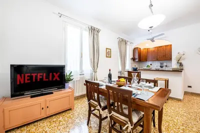 TV o dispositivi per l'intrattenimento presso Easy Florence Scandicci