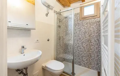 Bagno di Gorgeous Apartment In Rignano Sull'arno