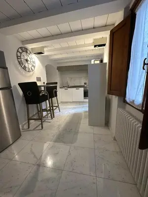 Cucina o angolo cottura di Elegante appartamento Borgo San Jacopo