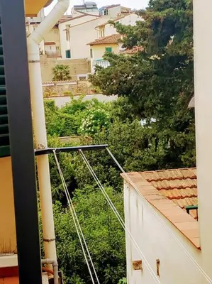 Giardino di Apt bright, quiet! In the center.