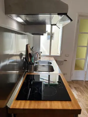 Cucina o angolo cottura di Zu Hause in Oltrarno