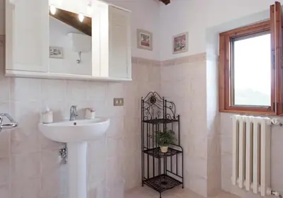 Bagno di La Favilletta Casa Vacanze