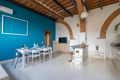 TV o dispositivi per l'intrattenimento presso Colonica San Cresci alle porte di Firenze 6 pax free parking