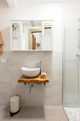 Bagno di Central cool apt S. Spirito, AC