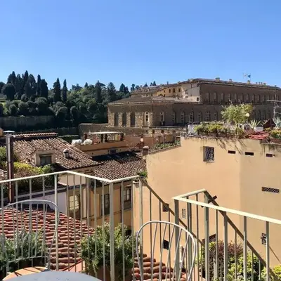 Suite with 3 terraces at Ponte Vecchio