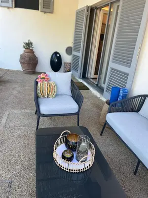 Area soggiorno di Joy home