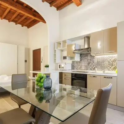 UNYCA - Central Studio in Florence 1