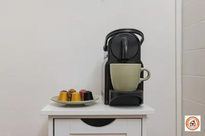 Set per la preparazione di tè e caffè presso Gioiello Fiorentino - Duomo 2 minuti a piedi