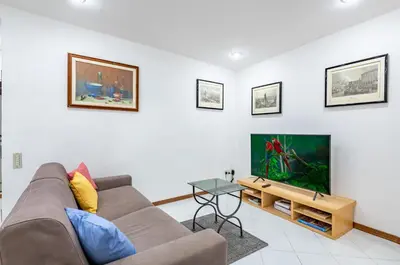 TV o dispositivi per l'intrattenimento presso GuestHost - Sant'Ambrogio Central Apt - Your Florence Hideaway