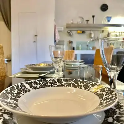 Near Ponte Vecchio: central luxury flat