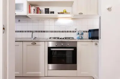 Cucina o angolo cottura di Spacious family flat S. Spirito 8 sleeps