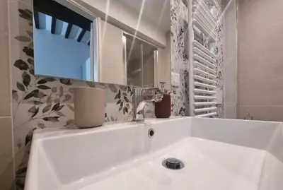 Bagno di Borgo Allegri Apartment
