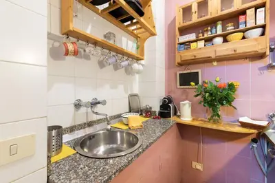 Cucina o angolo cottura di Proconsolo Donatello Apartment by Mamo Florence