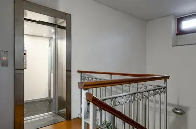 Planimetria di GuestHost - Arno River Quiet Apartment