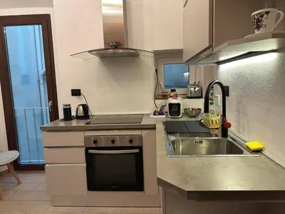 Cucina o angolo cottura di Venus Two-Floored Stylish Apartment in the City Center