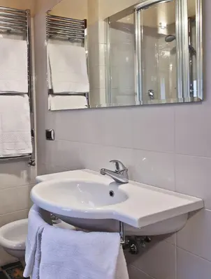 Bagno di Vigna Nuova Laura by FlorenceHospitality com