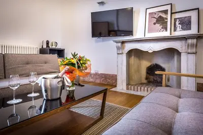 TV o dispositivi per l'intrattenimento presso Residenza D'Epoca Al Numero 8