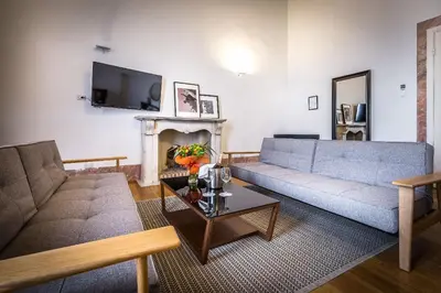 TV o dispositivi per l'intrattenimento presso Residenza D'Epoca Al Numero 8