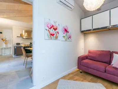 Area soggiorno di Holiday Home Villa Anna by Interhome