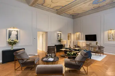 TV o dispositivi per l'intrattenimento presso Pazzi Penthouse Luxury Apartment In Florence By Palazzo Vitali